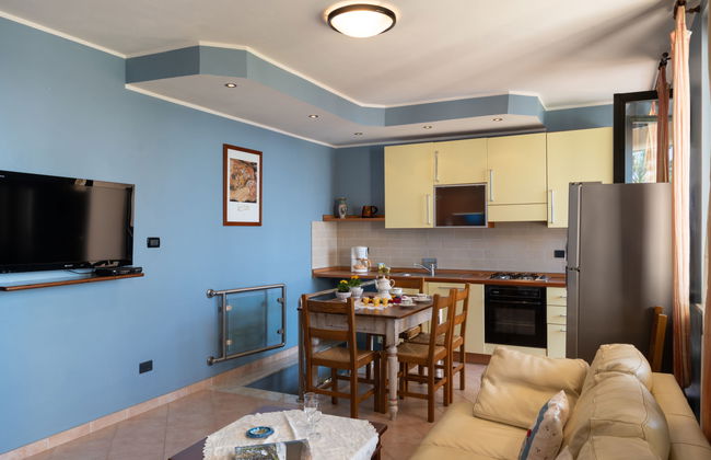 Apartamento de 3 quartos em Cipressa com piscina e jardim - Foto 10