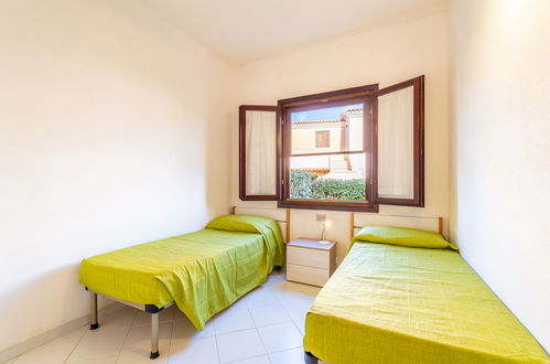 Foto 12 - Appartamento con 2 camere da letto a San Teodoro con terrazza e vista mare