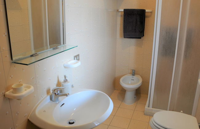 Apartment mit 2 Schlafzimmern in Lazise mit schwimmbad und garten - Foto 11