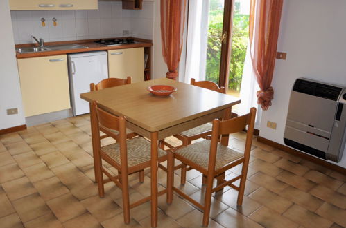 Photo 6 - 1 bedroom Apartment in Lazise with swimming pool and mountain view