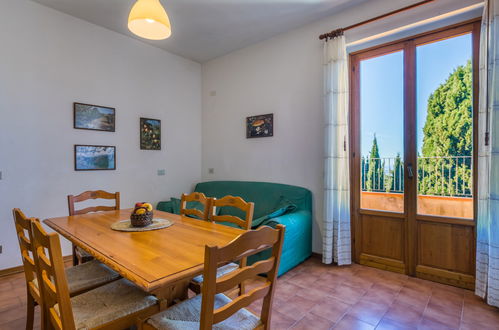 Photo 5 - 2 bedroom Apartment in Montaione with swimming pool and terrace