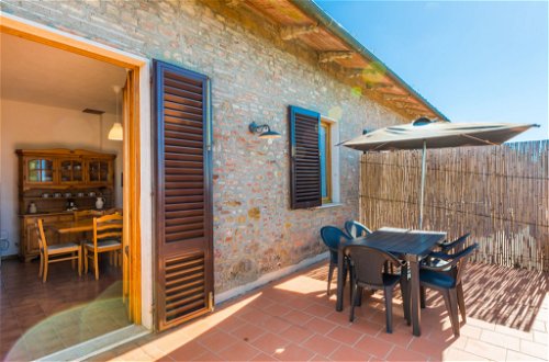 Foto 20 - Apartamento de 2 habitaciones en Montaione con piscina y terraza