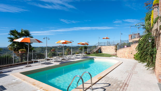Apartamento de 3 quartos em Cossombrato com piscina e jardim - Foto 2