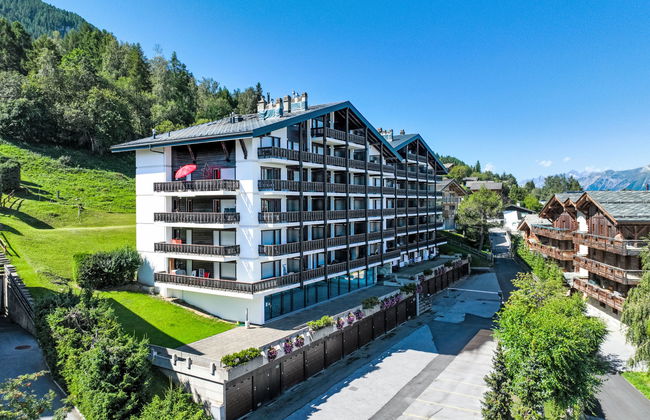 Apartamento de 3 quartos em Nendaz com piscina e terraço - Foto 4