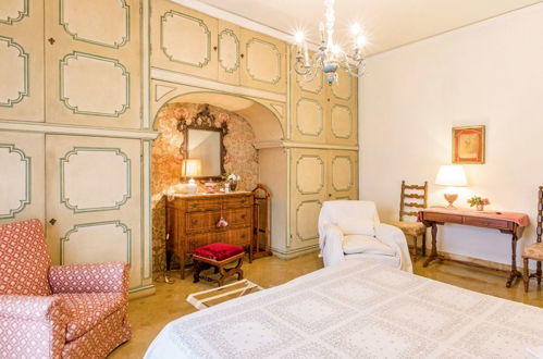 Foto 13 - Appartamento con 3 camere da letto a Firenze con terrazza