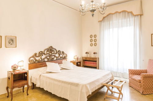 Foto 4 - Appartamento con 3 camere da letto a Firenze con terrazza