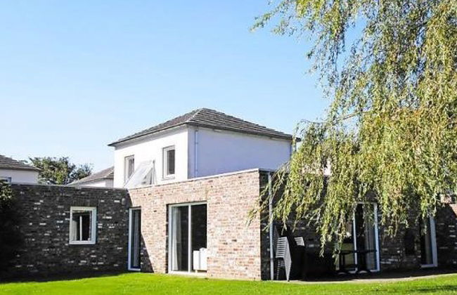 Casa de 6 quartos em Gulpen com jardim e terraço - Foto 1
