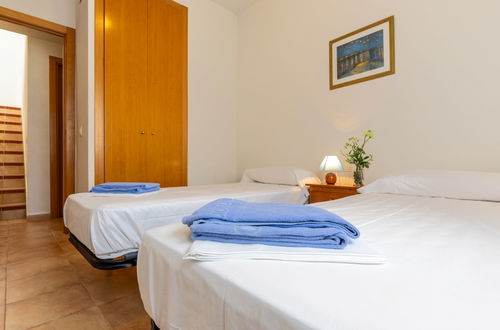 Photo 22 - 3 bedroom House in Salou with swimming pool and garden