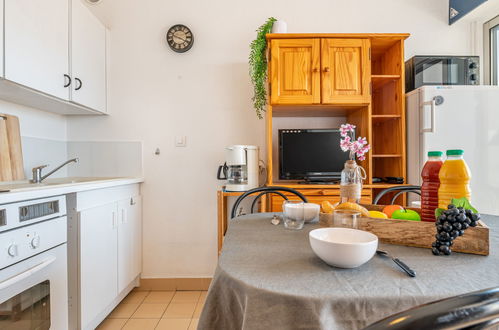 Photo 10 - 1 bedroom Apartment in Canet-en-Roussillon with terrace