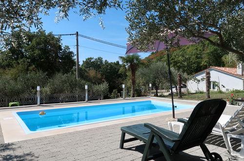 Photo 12 - 2 bedroom Apartment in Labin with private pool and garden