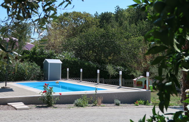 Apartamento de 2 quartos em Labin com piscina privada e jardim - Foto 14