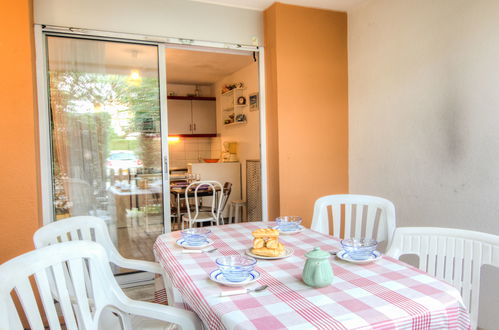 Photo 2 - Appartement en La Grande-Motte avec piscine et vues à la mer