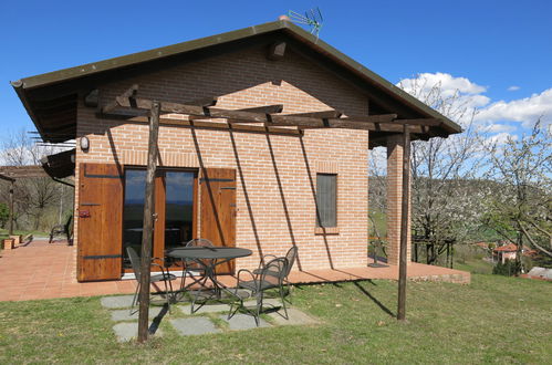 Foto 22 - Casa en Grazzano Badoglio con piscina y jardín