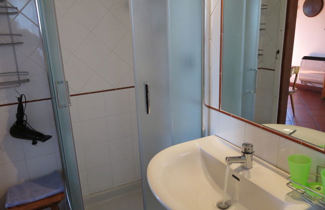 Casa de 1 quarto em Grazzano Badoglio com piscina e jardim - Foto 16