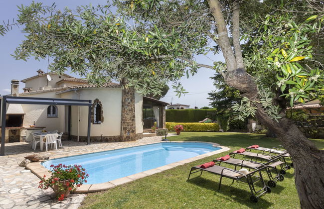 Casa de 4 quartos em Calonge i Sant Antoni com piscina privada e jardim - Foto 1