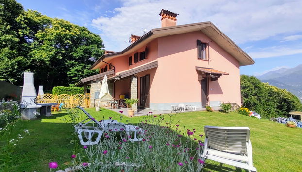 Haus mit 3 Schlafzimmern in Colico mit schwimmbad und garten - Foto 2