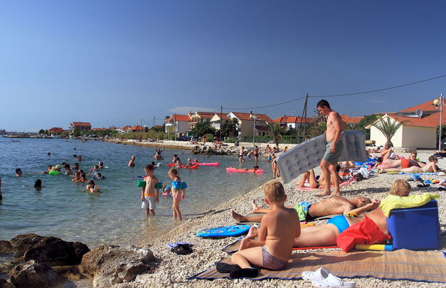 Apartamento de 2 quartos em Bibinje com piscina e jardim - Foto 33