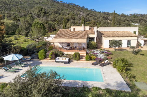 Foto 44 - Casa de 4 quartos em La Môle com piscina privada e vistas do mar