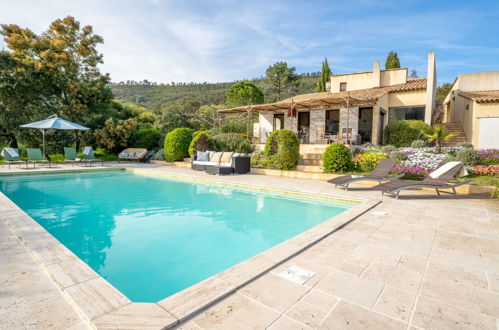 Photo 1 - Maison de 4 chambres à La Môle avec piscine privée et vues à la mer