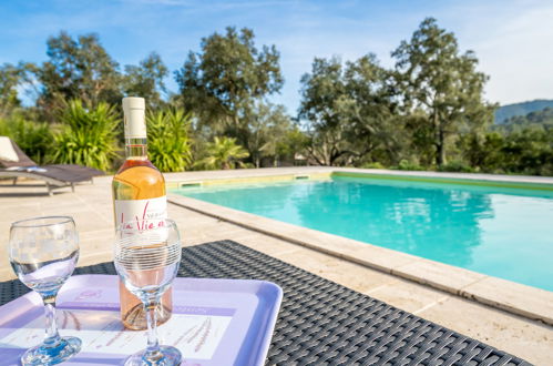 Photo 3 - Maison de 4 chambres à La Môle avec piscine privée et jardin