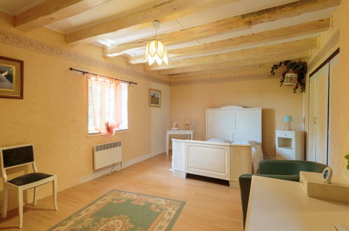 Photo 12 - 4 bedroom House in Bourg-Archambault with private pool and garden