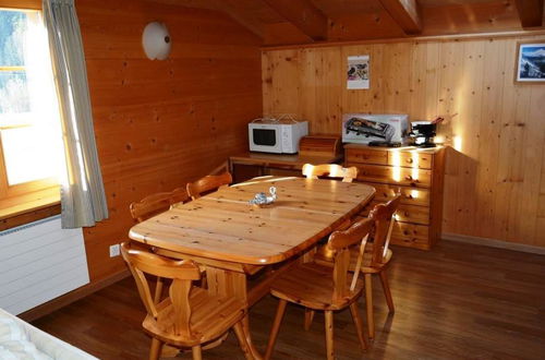 Photo 8 - 2 bedroom Apartment in Saanen