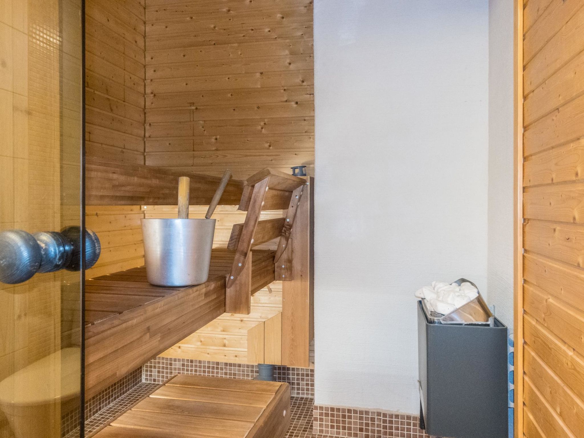 Foto 20 - Casa de 1 habitación en Sodankylä con sauna y vistas a la montaña