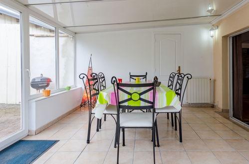 Photo 8 - 3 bedroom House in Saint-Vigor-le-Grand with terrace and sea view