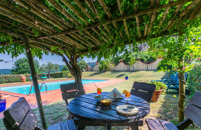 4 bedroom Apartment in Castelnuovo di Val di Cecina with swimming pool and garden - Photo 37