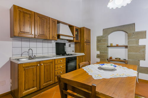 Photo 15 - 1 bedroom Apartment in Pelago with swimming pool and garden