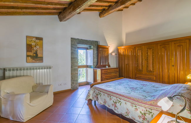 Apartamento de 2 quartos em Pelago com piscina e jardim - Foto 16