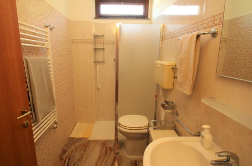 Foto 18 - Casa con 2 camere da letto a Sestri Levante con piscina privata e giardino