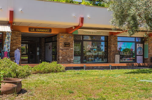 Foto 18 - Appartamento a Le Lavandou