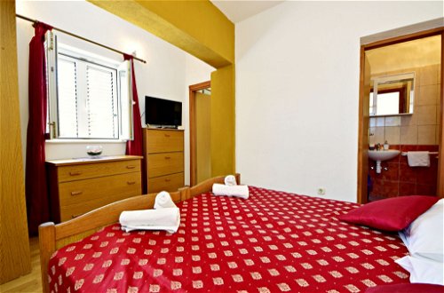Foto 8 - Casa con 2 camere da letto a Makarska con terrazza e vista mare