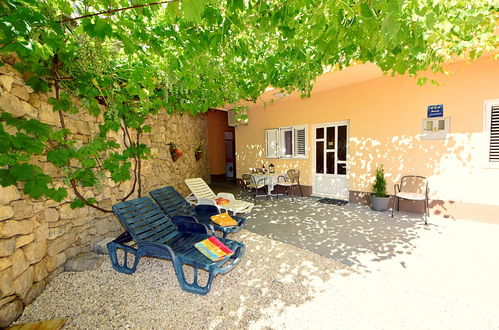 Photo 2 - Maison de 2 chambres à Makarska avec terrasse et vues à la mer