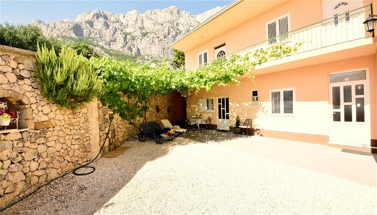 Photo 1 - 2 bedroom House in Makarska with terrace and sea view