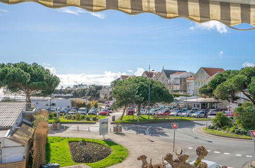 Foto 16 - Appartamento con 3 camere da letto a Royan con terrazza e vista mare