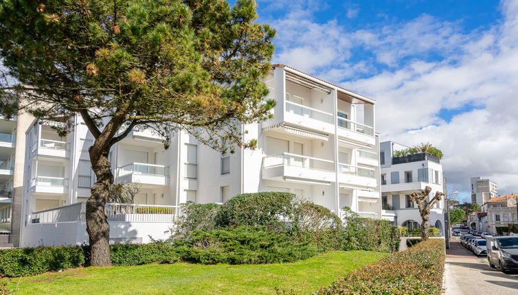 Photo 1 - Appartement de 3 chambres à Royan avec terrasse et vues à la mer