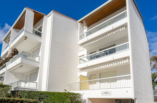 Photo 19 - 3 bedroom Apartment in Royan with terrace and sea view