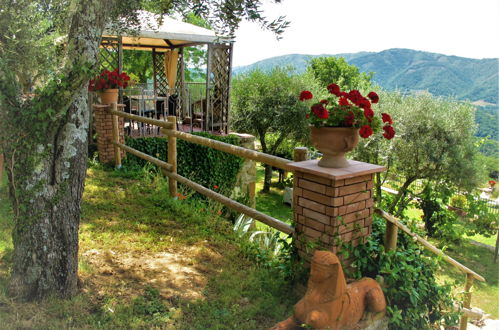 Photo 18 - 2 bedroom House in Greve in Chianti with swimming pool and garden