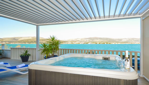 Appartamento con 4 camere da letto a Trogir con piscina e giardino - Foto 3