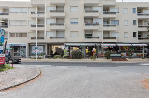 Photo 7 - Appartement de 2 chambres à Les Mathes avec terrasse et vues à la mer