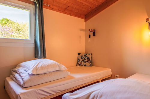 Photo 18 - 3 bedroom House in Lagorce with swimming pool and terrace