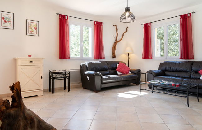 Casa de 4 quartos em Lorgues com piscina privada e terraço - Foto 13