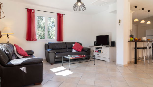 Casa de 4 quartos em Lorgues com piscina privada e terraço - Foto 3