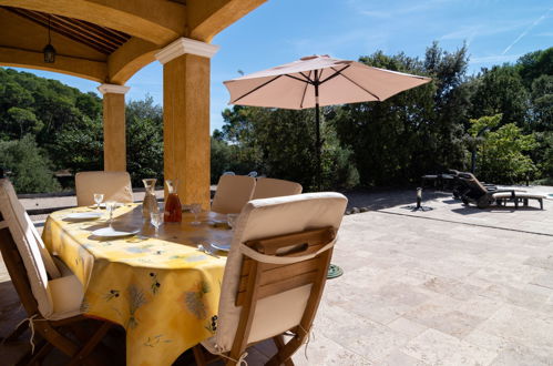 Photo 2 - Maison de 3 chambres à Lorgues avec piscine privée et terrasse