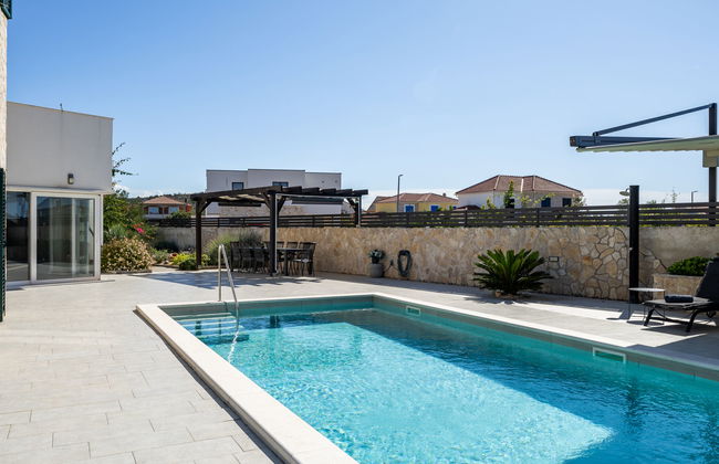 Casa de 5 quartos em Sibenik com piscina privada e jardim - Foto 15