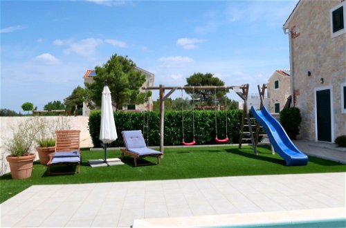 Foto 4 - Casa con 4 camere da letto a Sebenico con piscina privata e vista mare