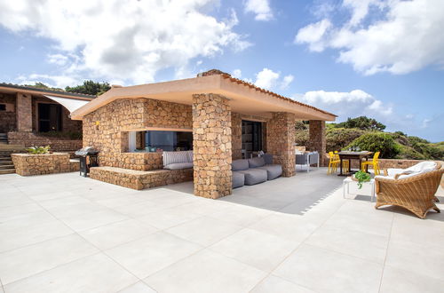 Photo 6 - Maison de 3 chambres à Aglientu avec jardin et terrasse