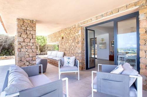 Photo 8 - Maison de 3 chambres à Aglientu avec jardin et terrasse